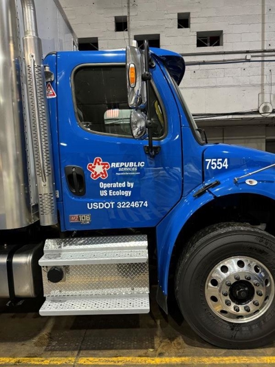 Fleet & Individual Vehicle Graphics Photo